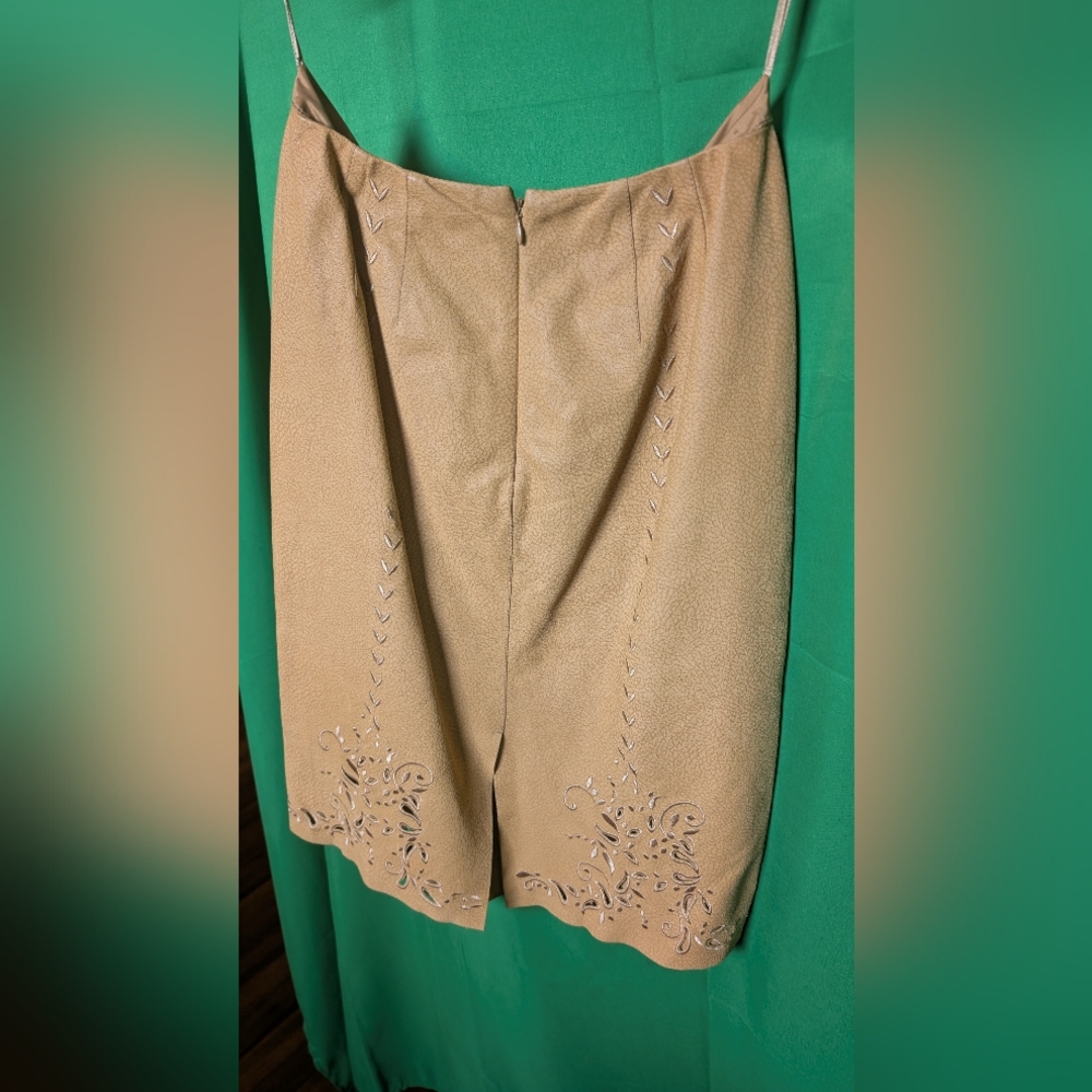 Carlisle Beige Leather Skirt